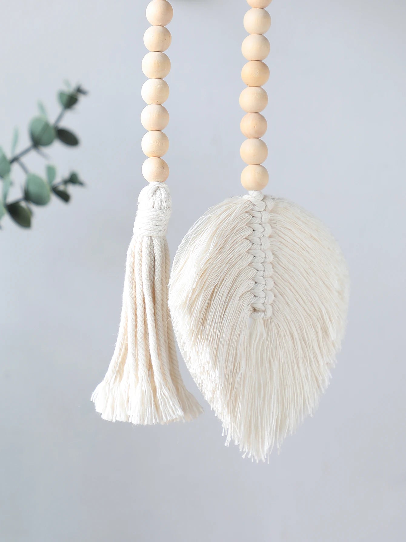 Wood Bead Rope Macrame Leaf Wall Hanging Home Decor Rustic Tassel Wall Decor Handmade Room Ornament Boho Home Decoration Gift