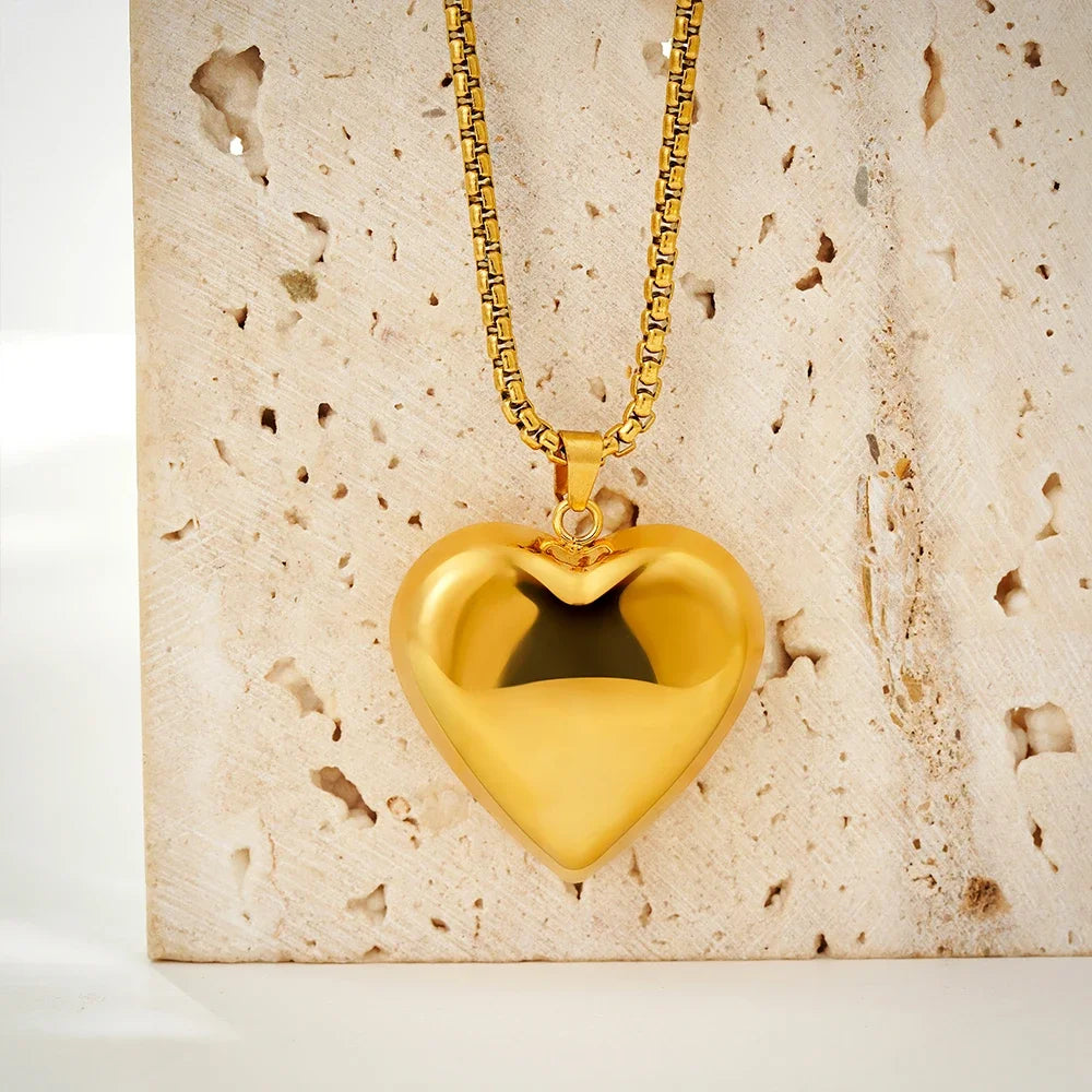 Chunky Heart Pendant Necklace